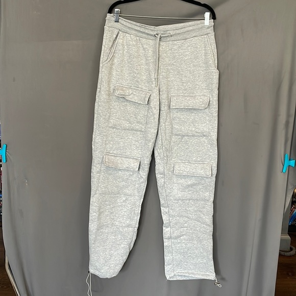 ☑️NWT BoohooMAN TALL baggy cargo jogger sweat pants. SZ. S - Picture 1 of 9
